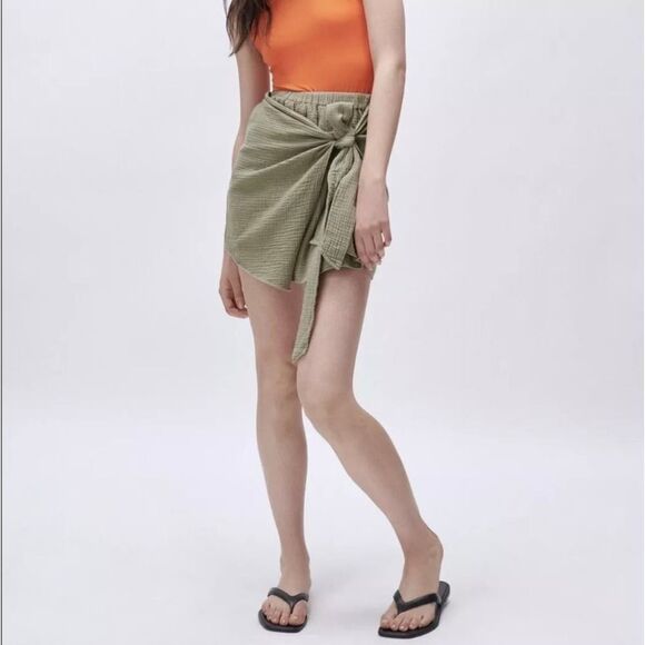 Zara Dresses & Skirts - Zara EUC Wrap Up Knotted ButterySoft Material Olive Khaki Green Mini Skirt XS